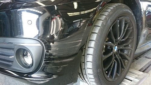 BMW525バンパーキズ修理